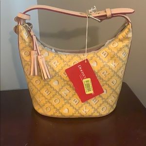 Dooney & Bourke